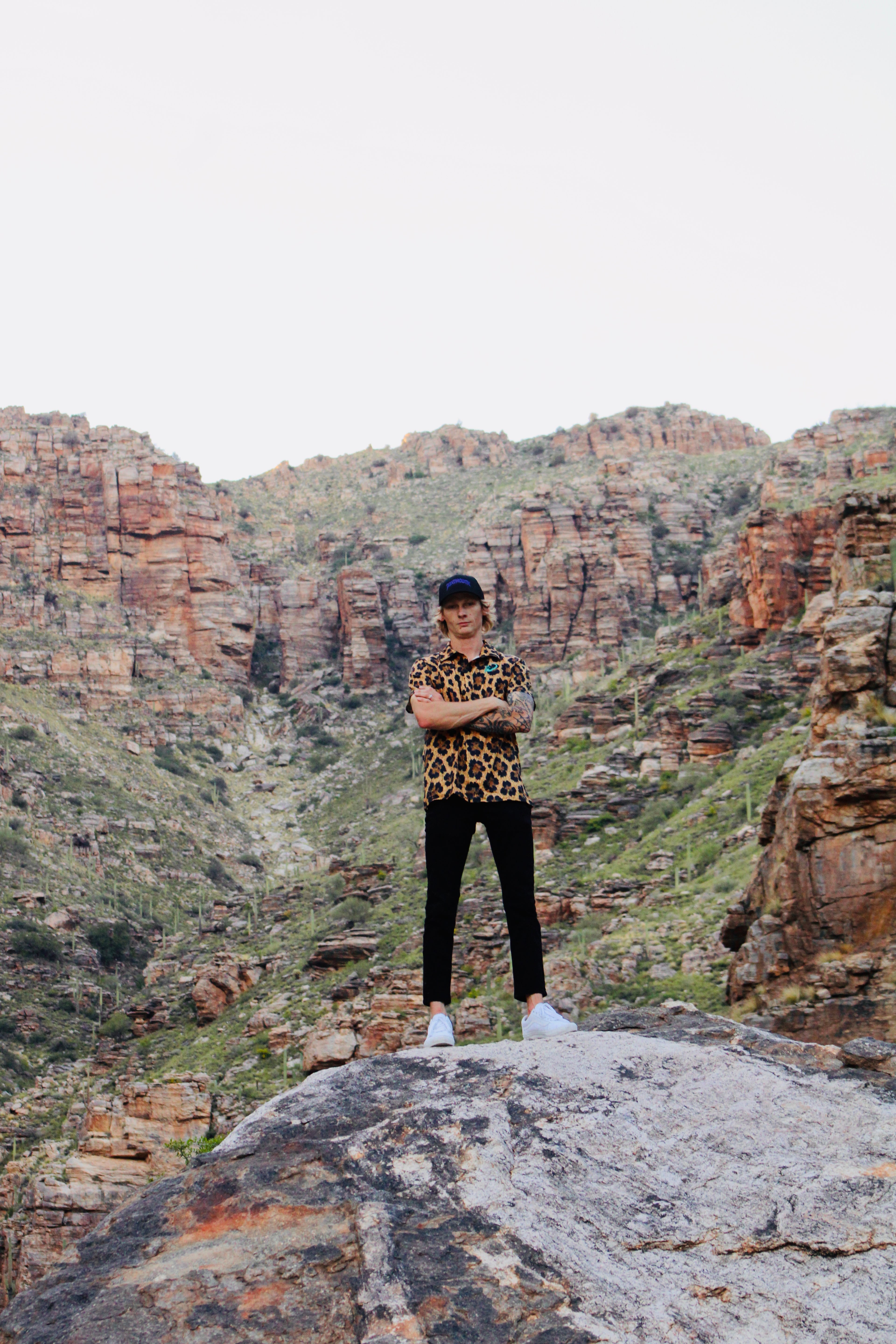 Leopard — Men’s Button Down Shirt